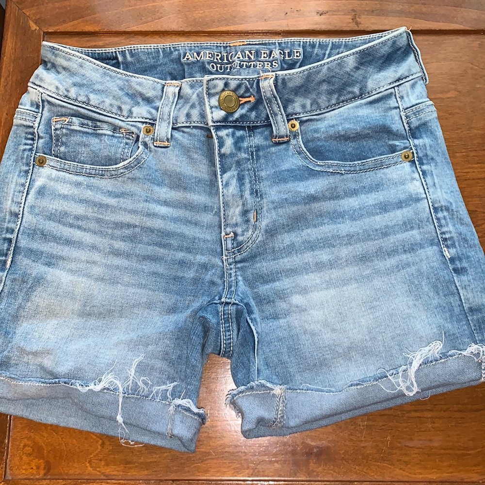 light wash American Eagle midi shorts